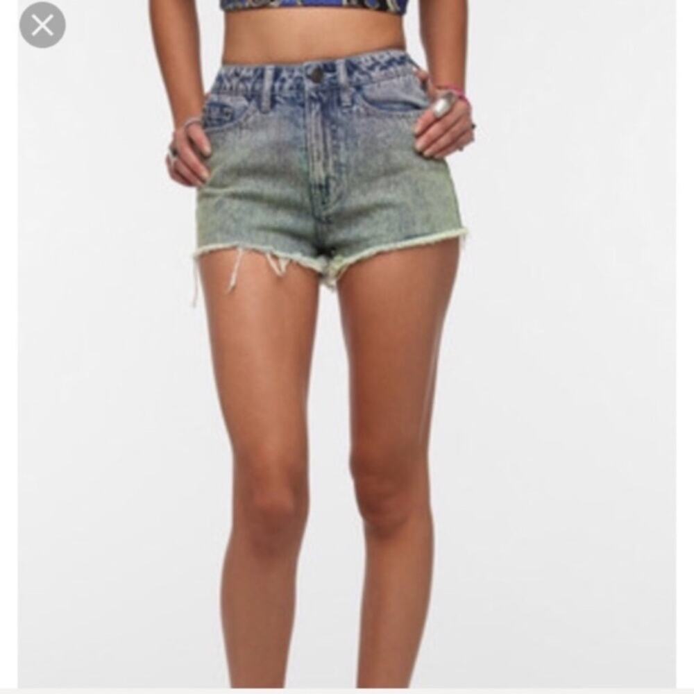 BDG Hi Rise Dree Shorts Cheeky 26R Urban Outfitter